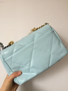 By H 2020 Newest Women's Luxury Designer Lampskin Shoulder Bag Top Quality Messenger Bag Ladies Flap Bag Genuine Leather Purse
By H 2020 Newest Women's Luxury Designer Lampskin Shoulder Bag Top Quality Messenger Bag Ladies Flap Bag Genuine Leather Purse