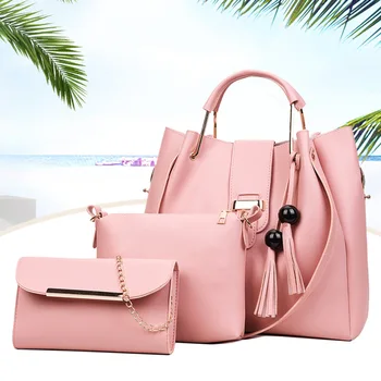 2020 New Women Handbag Purses Fashion Casual Plaid Chain Shoulder Messenger Bag Famous Classic Brand Designer Crossbody Bag 
2020 New Women Handbag Purses Fashion Casual Plaid Chain Shoulder Messenger Bag Famous Classic Brand Designer Crossbody Bag