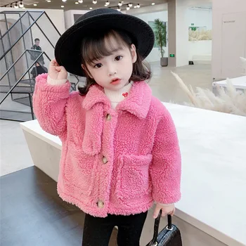 HYLKIDHUOSE Baby Girls Coats 2020 Autumn Winter Female Children Jacket Thicken Warm Plush Kids Outdoor Coats Children Outerwear 
HYLKIDHUOSE Baby Girls Coats 2020 Autumn Winter Female Children Jacket Thicken Warm Plush Kids Outdoor Coats Children Outerwear