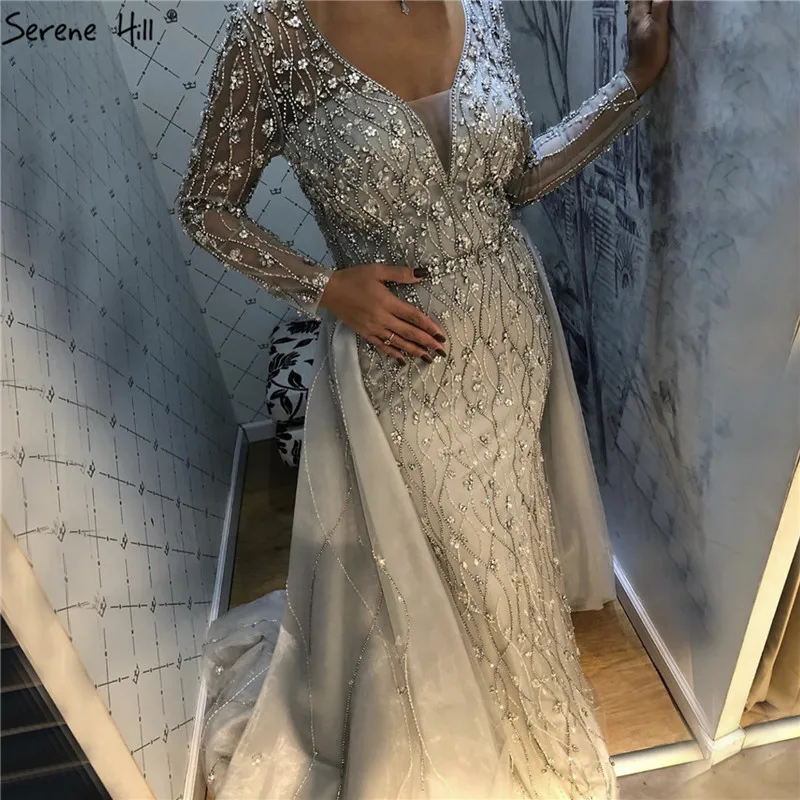 

Dubai Luxury V-Neck Grey Evening Dresses 2020 Long Sleeves Diamond Mermaid Beading Formal Dress Serene Hill LA70341