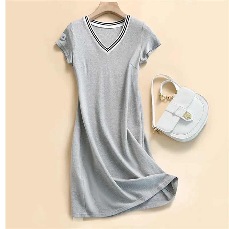 College style V-neck temperament dress short-sleeved small lady girl skirt 2021 summer new style
College style V-neck temperament dress short-sleeved small lady girl skirt 2021 summer new style