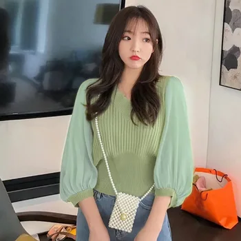 Women Lantern Sleeve Blouses Autumn Winter Solid Color V-neck Knit Shirt Korean Style Slim Base Fashion Pullover Hot 
Women Lantern Sleeve Blouses Autumn Winter Solid Color V-neck Knit Shirt Korean Style Slim Base Fashion Pullover Hot