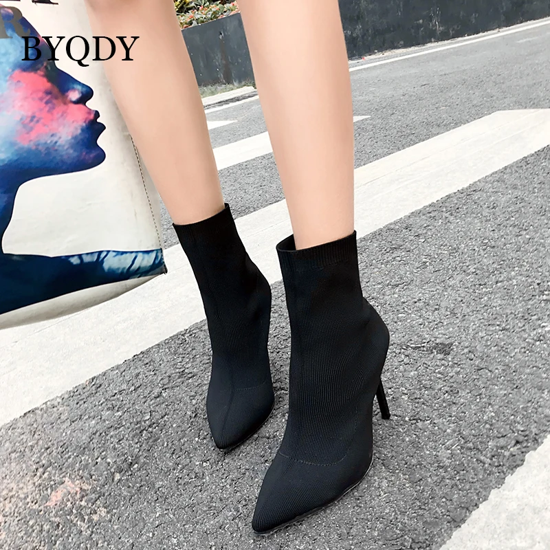 BYQDY Women Ankle Boots Slip on Winter Autumn High Heels Shoes Stretch Fabric Pointed Toe Match Boots Comfortable Russian Shoes
BYQDY Women Ankle Boots Slip on Winter Autumn High Heels Shoes Stretch Fabric Pointed Toe Match Boots Comfortable Russian Shoes