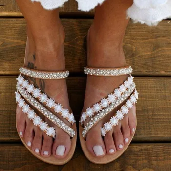 Women's Slides Clip Toe Pearls Appliques Female Slippers Flip Flop Flat Sandals Ladies Flower Shoes Summer Beach Elegant Woman
Women's Slides Clip Toe Pearls Appliques Female Slippers Flip Flop Flat Sandals Ladies Flower Shoes Summer Beach Elegant Woman