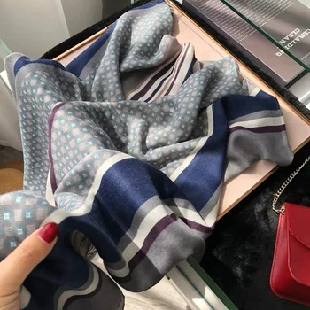 2020 cotton and linen scarf women spring autumn Korean version versatile floral striped scarf summer long sunscreen shawl women 
2020 cotton and linen scarf women spring autumn Korean version versatile floral striped scarf summer long sunscreen shawl women