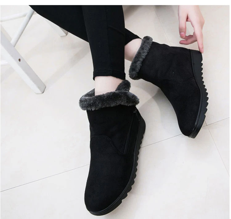 Chrysanemu Light Black Ankle Boots Genuine Leather Shoes Women Boots Autumn Winter 2019 Pointed Toe Shoes Women Heel Fur