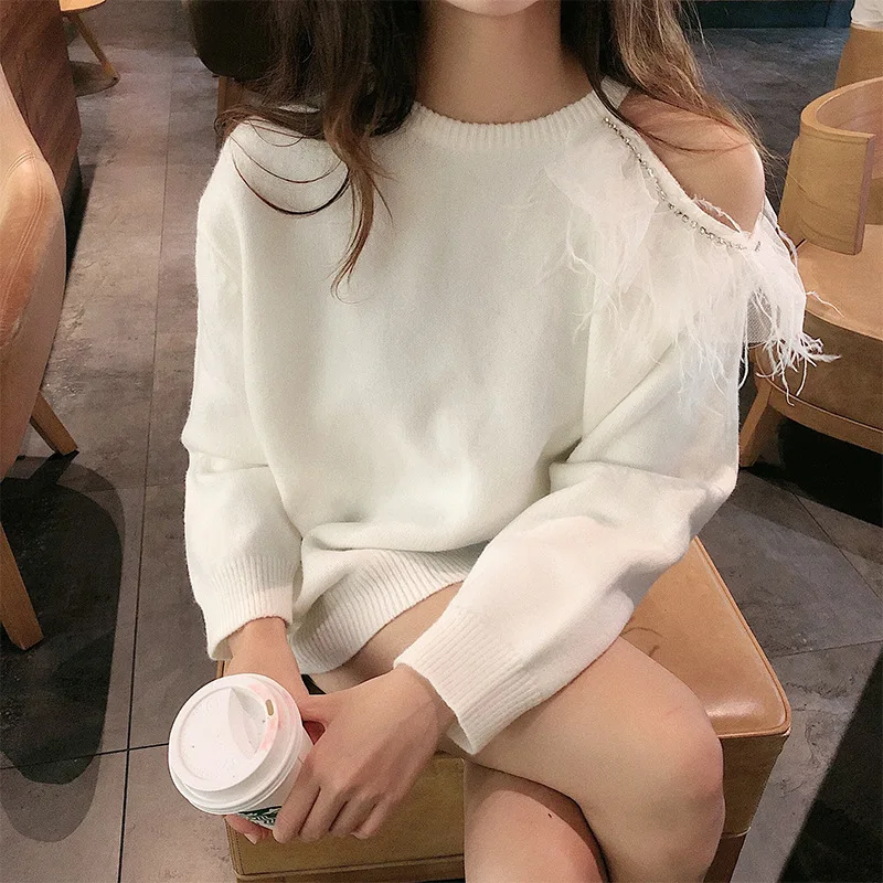 2019 Winter New Sweater Round Neck Cropped Long Sleeve Off Shoulder Embellished with Diamond Feathers Knitwear Black Sweater
2019 Winter New Sweater Round Neck Cropped Long Sleeve Off Shoulder Embellished with Diamond Feathers Knitwear Black Sweater