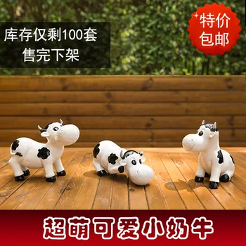 Lovely Resin Milk Cow Statue Outdoor Decorative Cute Lifelike Dairy Cows Sculpture For Desk Garden Decor Home Ornament 
Lovely Resin Milk Cow Statue Outdoor Decorative Cute Lifelike Dairy Cows Sculpture For Desk Garden Decor Home Ornament