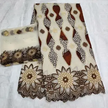 100% cotton swiss voile lace in switzerland fabric high quality african wax french mesh lace fabric white 5+2yards/lot C-1012 
100% cotton swiss voile lace in switzerland fabric high quality african wax french mesh lace fabric white 5+2yards/lot C-1012