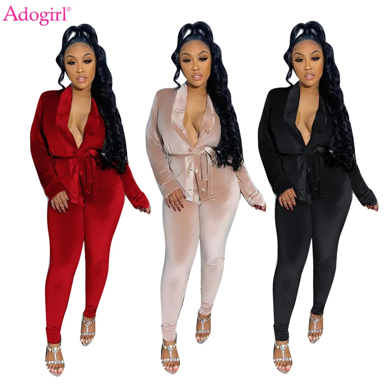 Adogirl Women Velvet Blazer Suit Christmas Casual Two Piece Set Sexy V Neck Long Sleeve Coat Top Legging Pants for Office Lady
Adogirl Women Velvet Blazer Suit Christmas Casual Two Piece Set Sexy V Neck Long Sleeve Coat Top Legging Pants for Office Lady