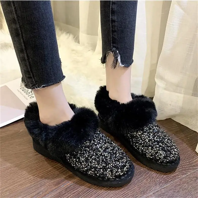 2019 New Fashion Sequin Personality Flat Bottom Warm Winter Plus Velvet Non-slip Casual Lightweight Women's Snow Boots
2019 New Fashion Sequin Personality Flat Bottom Warm Winter Plus Velvet Non-slip Casual Lightweight Women's Snow Boots