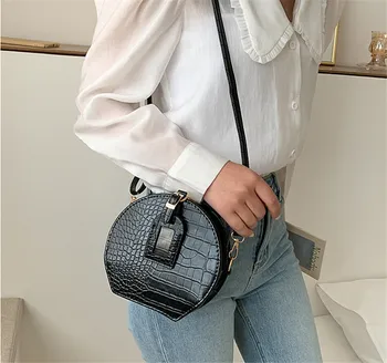 CASMOR 2020 Summer New Fashion Cool Crocodile Pattern Small Round Bag Korean-Style Shoulder Messenger Bag Women Handbags
CASMOR 2020 Summer New Fashion Cool Crocodile Pattern Small Round Bag Korean-Style Shoulder Messenger Bag Women Handbags