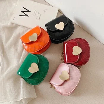 S.IKRR MINI Shiny PU Children High End PU Party Kid Evening Bags Spring Sweet Love Child Shoulder Bag Children's clothing bag
S.IKRR MINI Shiny PU Children High End PU Party Kid Evening Bags Spring Sweet Love Child Shoulder Bag Children's clothing bag