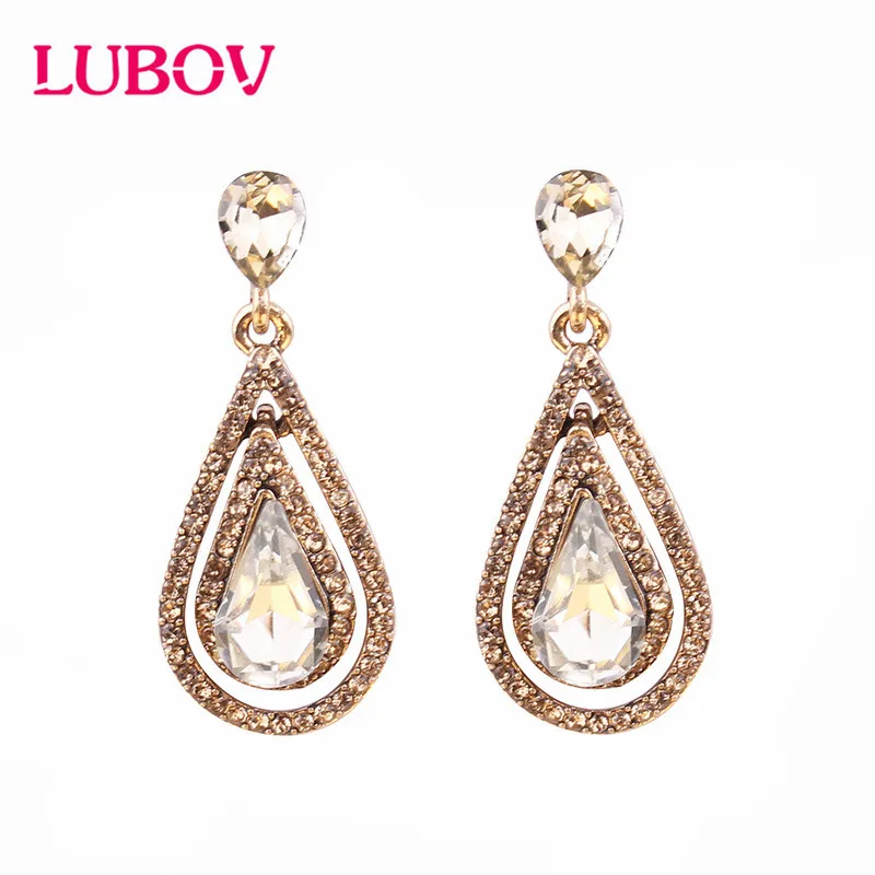 LUBOV 5 Colors Crystal Lace Anti Golden Metal Chain Dangle Earrings Women Personality Statement Drop Earrings Christmas Gift
LUBOV 5 Colors Crystal Lace Anti Golden Metal Chain Dangle Earrings Women Personality Statement Drop Earrings Christmas Gift