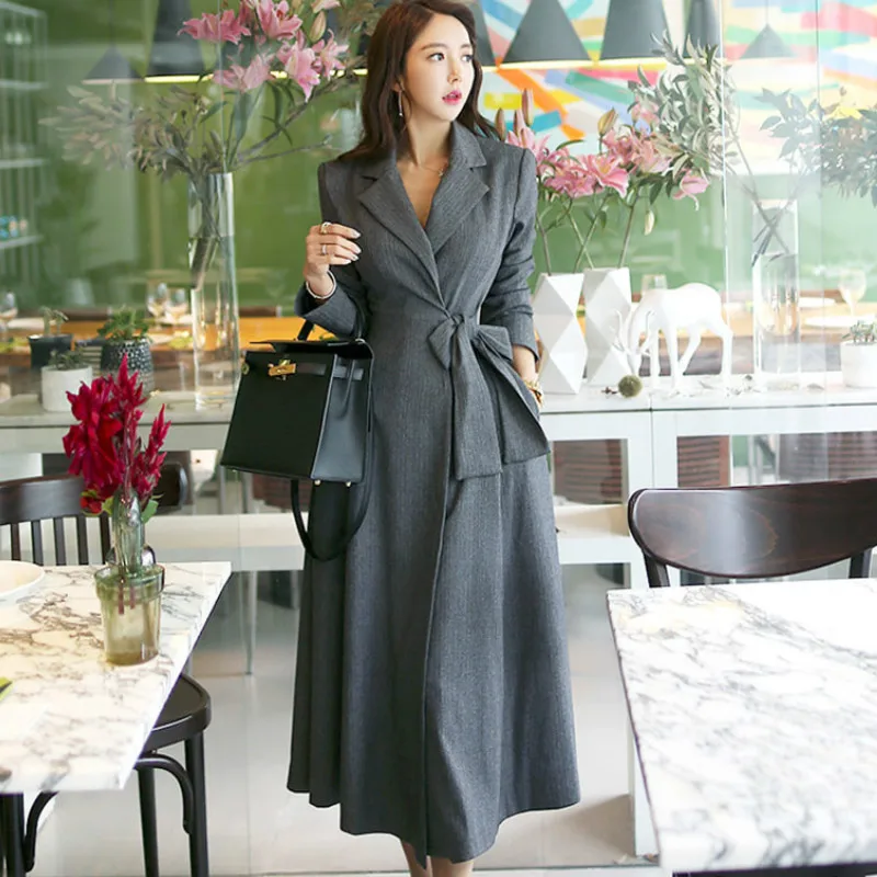 Autumn Notched Sashes Slim Long Blazer Coat Women Solid Grey Swing Casual Office Cloth Trench Wind Coat
Autumn Notched Sashes Slim Long Blazer Coat Women Solid Grey Swing Casual Office Cloth Trench Wind Coat