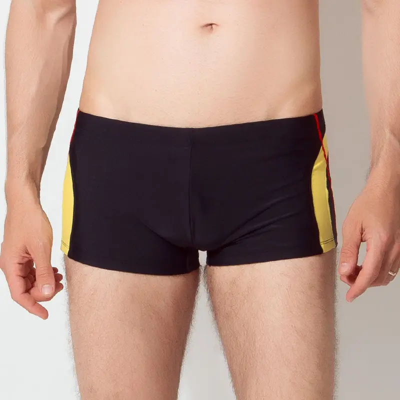 Summer Men's Board Shorts Swimming trunks color Stripe splicing punched sheet Interlayer Sexy beach shorts A18121
Summer Men's Board Shorts Swimming trunks color Stripe splicing punched sheet Interlayer Sexy beach shorts A18121