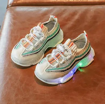 Kids LED WIth Light Casual Sneakers Boys Girls Footwear Luminous Sweet Comfortable Flash Child Running Shoes Kids Sport Shoes 
Kids LED WIth Light Casual Sneakers Boys Girls Footwear Luminous Sweet Comfortable Flash Child Running Shoes Kids Sport Shoes