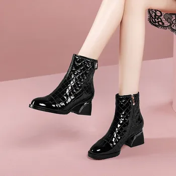 MLJUESE 2021 women ankle boots Cow leather winter short plush round toe checkered high heels female ankle boots size 42
MLJUESE 2021 women ankle boots Cow leather winter short plush round toe checkered high heels female ankle boots size 42