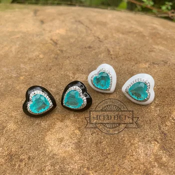 Enamel Effect Small Cute Semi Joias Brincos Heart Shaped Stud Earrings With Green Tourmaline
Enamel Effect Small Cute Semi Joias Brincos Heart Shaped Stud Earrings With Green Tourmaline