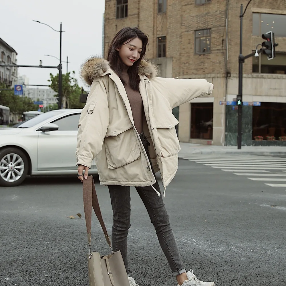 Photo Shoot Pike Workwear Large Fur Collar Cotton Coat 2019 Winter New Style Retro Fashion Large Pocket Hooded Cotton-padded Clo
Photo Shoot Pike Workwear Large Fur Collar Cotton Coat 2019 Winter New Style Retro Fashion Large Pocket Hooded Cotton-padded Clo