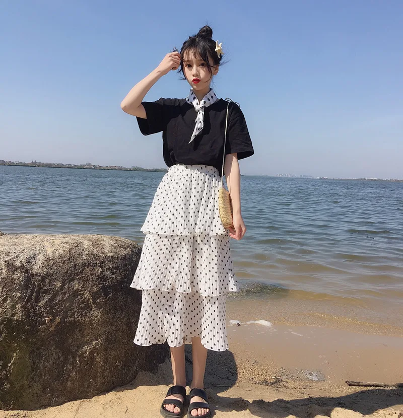Price Control 39 Photo Shoot ~ Cake Dress T-shirt Skirt Set Mid-length Slimming Retro Polka Dot Skirt INS Super Fire 
Price Control 39 Photo Shoot ~ Cake Dress T-shirt Skirt Set Mid-length Slimming Retro Polka Dot Skirt INS Super Fire