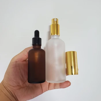 100ml frosted clear bottle with gold pump lid amber 50ml glass bottles with black dropper lids 150* gold pump lids and 50pcs cap
100ml frosted clear bottle with gold pump lid amber 50ml glass bottles with black dropper lids 150* gold pump lids and 50pcs cap