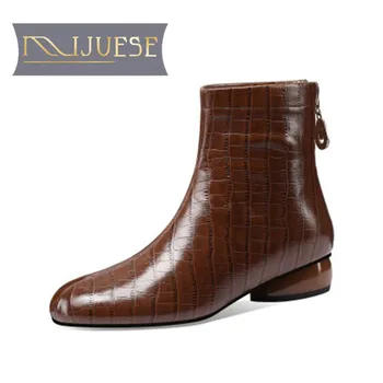 MLJUESE 2021 women Ankle boots Cow leather Winter short plush Square Toe Zipper Crystal Med heels female boots size 40
MLJUESE 2021 women Ankle boots Cow leather Winter short plush Square Toe Zipper Crystal Med heels female boots size 40