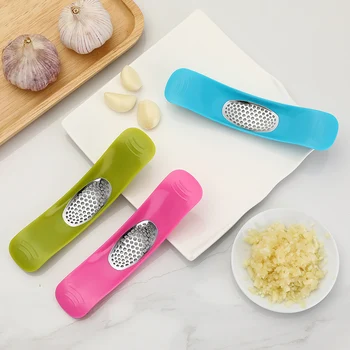 Multi-function Manual Garlic Presser Curved Garlic Grinding Slicer Chopper Stainless Steel Garlic Presses Cooking Gadgets Tool
Multi-function Manual Garlic Presser Curved Garlic Grinding Slicer Chopper Stainless Steel Garlic Presses Cooking Gadgets Tool