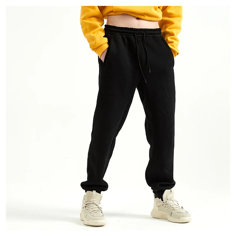 Hip Hop men Casual Trousers Black Loose Streetwear Pants Pockets Trousers Plus Size Sport Pants cotton fleece sweatpants women
Hip Hop men Casual Trousers Black Loose Streetwear Pants Pockets Trousers Plus Size Sport Pants cotton fleece sweatpants women