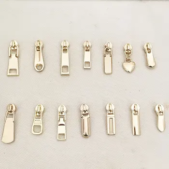 1Pcs Gold Universal Instant Fix Zipper Repair Kit Replacement Zipper For DIY Accessories Removable Head Zipper Gold Repair Kits
1Pcs Gold Universal Instant Fix Zipper Repair Kit Replacement Zipper For DIY Accessories Removable Head Zipper Gold Repair Kits