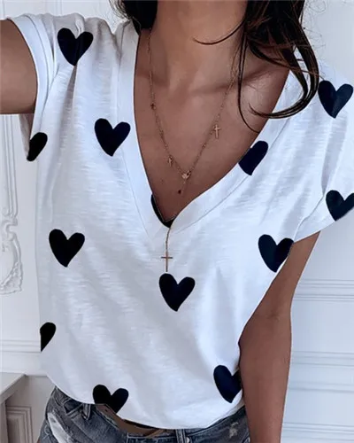 4XL 5XL Big Size Short Sleeve V-Neck Women Heart T Shirt Casual Loose Plus Size Tops 2020 New Summer Tee Shirt For Women Clothes 4XL 5XL Big Size Short Sleeve V-Neck Women Heart T Shirt Casual Loose Plus Size Tops 2020 New Summer Tee Shirt For Women Clothes