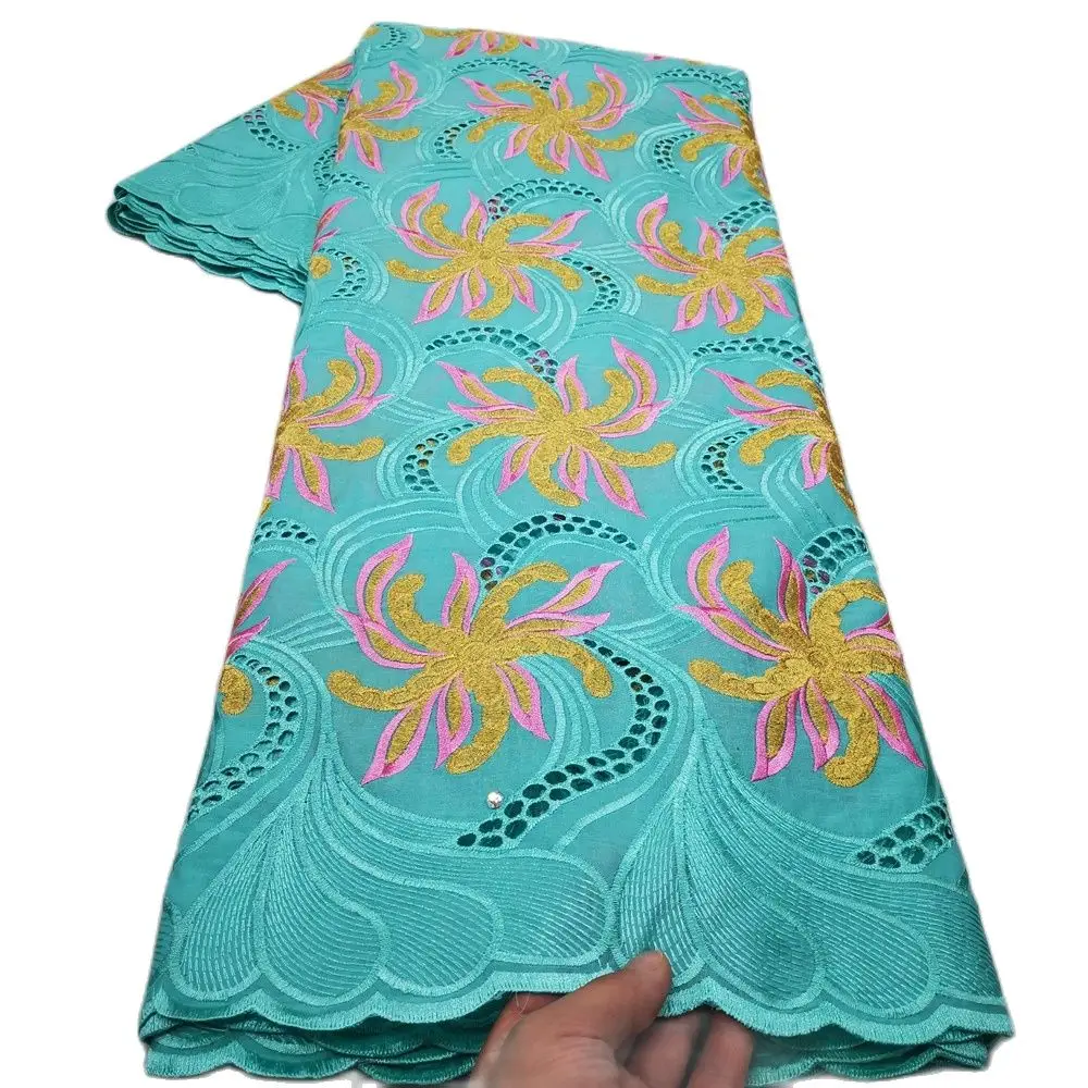 African Nigerian 100% Cotton Lace Fabric 2022 Quality French Embroidery Fashion Pattern Sewing Tissue for Women Bridal Dress
African Nigerian 100% Cotton Lace Fabric 2022 Quality French Embroidery Fashion Pattern Sewing Tissue for Women Bridal Dress