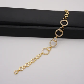 Fashion gold Color circles Charm Bracelets Bangles White Zircon Crystal Bracelet Women Femme Fashion Jewelry
Fashion gold Color circles Charm Bracelets Bangles White Zircon Crystal Bracelet Women Femme Fashion Jewelry