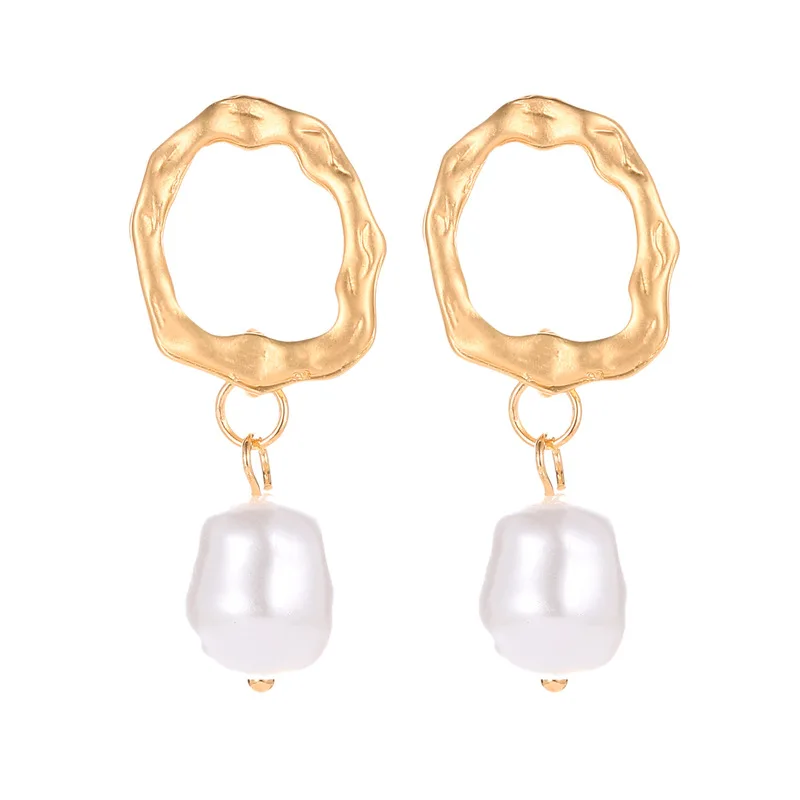 2019 Korean Fashion Pearl Dangle Earrings for Women Golden Small Hoop Kpop Elegant Geometric Stud Accesorios Mujer Jewelry Gifts
2019 Korean Fashion Pearl Dangle Earrings for Women Golden Small Hoop Kpop Elegant Geometric Stud Accesorios Mujer Jewelry Gifts