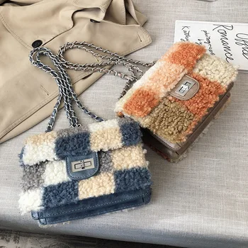 Faux Fur Crossbody Bags For Women 2019 Winter Warm Shoulder Messenger Bag Female Travel Hit Color Chain Small Square Package
Faux Fur Crossbody Bags For Women 2019 Winter Warm Shoulder Messenger Bag Female Travel Hit Color Chain Small Square Package