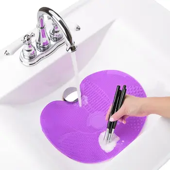 2pcs Silicone Makeup Brush Cleaner Pad Multifunctional Practical Non-Toxic Odorless Round Mini Mats and Apple Shaped Large Mats
2pcs Silicone Makeup Brush Cleaner Pad Multifunctional Practical Non-Toxic Odorless Round Mini Mats and Apple Shaped Large Mats