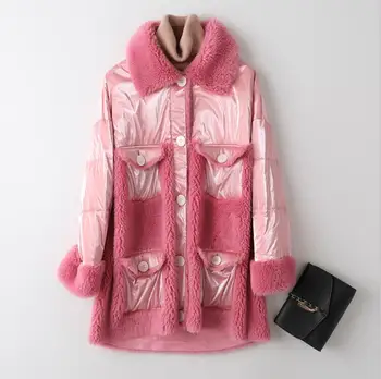 2019 New Winter Coat Women splicing granule sheep shearing Faux Fur Coat Korean female Mid-Length high quality luxury Fur Coat 
2019 New Winter Coat Women splicing granule sheep shearing Faux Fur Coat Korean female Mid-Length high quality luxury Fur Coat