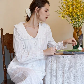 Autumn New Ladies Pajamas Suit Long-sleeve V-neck Ruffle Solid Pyjamas Casual Cardigan Loose Home Princess Nightwear 2pcs-sets
Autumn New Ladies Pajamas Suit Long-sleeve V-neck Ruffle Solid Pyjamas Casual Cardigan Loose Home Princess Nightwear 2pcs-sets