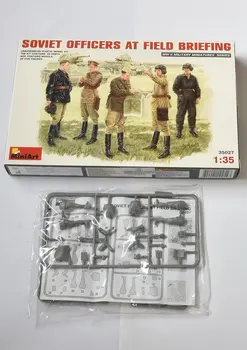 Miniart 35027 - 1/35 - Soviet Officers at Field Briefing WWII 5 figure model kit
Miniart 35027 - 1/35 - Soviet Officers at Field Briefing WWII 5 figure model kit