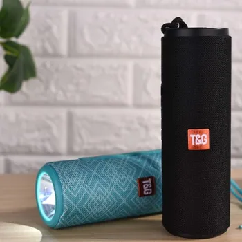 Wireless Portable Intelligent Bluetooth Speaker Outdoor speaker LED Flashlight Loudspeaker Sound System Stereo Playe Center Boom
Wireless Portable Intelligent Bluetooth Speaker Outdoor speaker LED Flashlight Loudspeaker Sound System Stereo Playe Center Boom