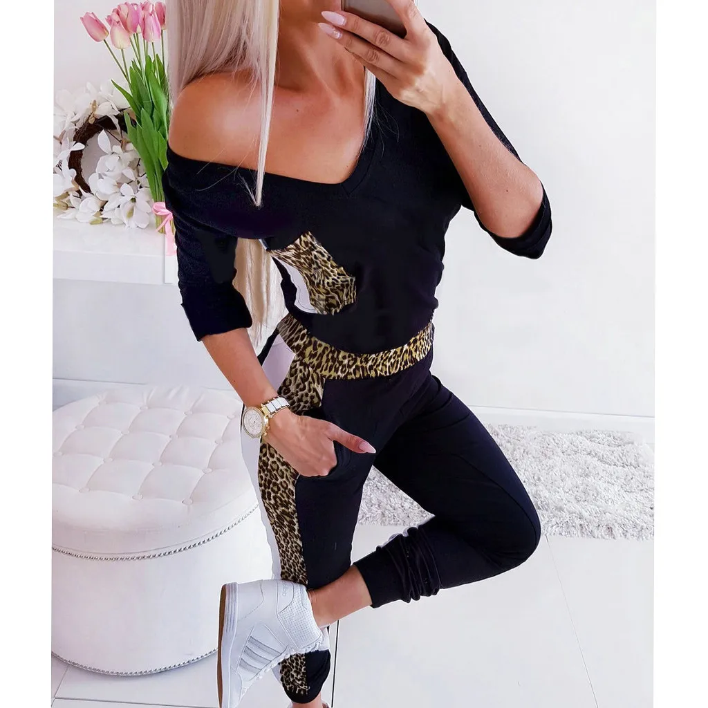 Autumn Winter Fashion Tracksuit Women Splice Fleece Leopard Print Coat with Hood Two Pieces Set Hoodies Long Pants Suit#3
Autumn Winter Fashion Tracksuit Women Splice Fleece Leopard Print Coat with Hood Two Pieces Set Hoodies Long Pants Suit#3