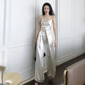 Korean Sexy Club Pant Suit Women Two Pieces Set Sleeveless Backless Tops and Wide Leg Pants Vintage Party Female Streetwear Suit
Korean Sexy Club Pant Suit Women Two Pieces Set Sleeveless Backless Tops and Wide Leg Pants Vintage Party Female Streetwear Suit