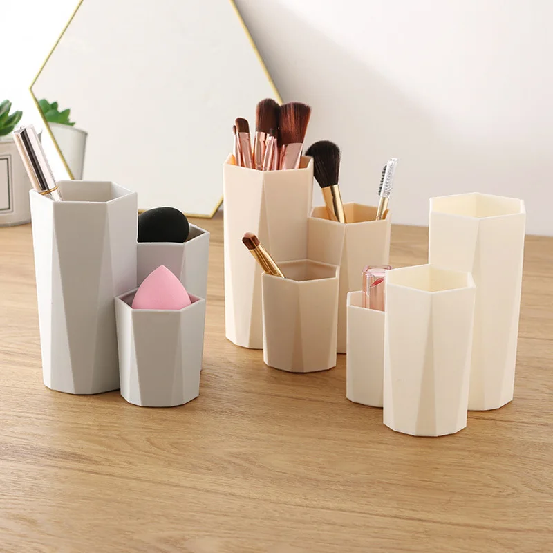 3pcs/lot Cosmetic Make-up Brush Storage Box Makeup Nail Polish Cosmetic Holder Make Up Tools Pen Holder Rack Table Organizer
3pcs/lot Cosmetic Make-up Brush Storage Box Makeup Nail Polish Cosmetic Holder Make Up Tools Pen Holder Rack Table Organizer