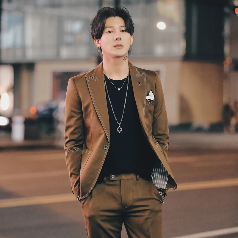2020 New Small Suit Male Slim Korean Version Of Handsome Personality British Trend Casual Groom Wedding Suit Men's Jacket 
2020 New Small Suit Male Slim Korean Version Of Handsome Personality British Trend Casual Groom Wedding Suit Men's Jacket