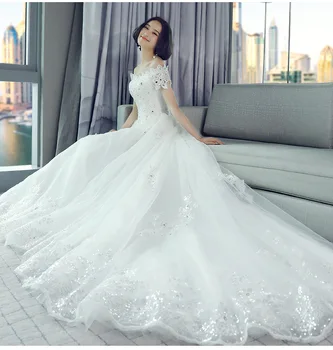 Feerijt 2020 New Luxury Diamond Shining Wedding Dress Noble Lace Embroidery With Long Sweep Train Bride Dress Vestido De Novia
Feerijt 2020 New Luxury Diamond Shining Wedding Dress Noble Lace Embroidery With Long Sweep Train Bride Dress Vestido De Novia