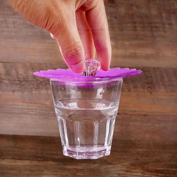 6Pcs/set Cup Lid Heat Resistant Sealed Rhinestone Decor Anti-slip Convenient LIghtweight Hot Selling Glass Mugs Cap
6Pcs/set Cup Lid Heat Resistant Sealed Rhinestone Decor Anti-slip Convenient LIghtweight Hot Selling Glass Mugs Cap