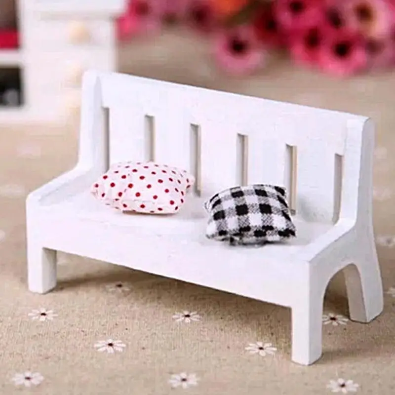 Mini Wooden Cushions Chairs Sofa with Pillow Fairy Garden Decorations innovative craft Furniture Long Bench Dollhouse Decoration
Mini Wooden Cushions Chairs Sofa with Pillow Fairy Garden Decorations innovative craft Furniture Long Bench Dollhouse Decoration