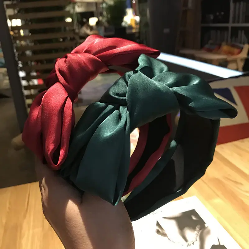 1PC Hairdband Spring Autumn Satin Chiffon Headbands Multi-layer Oversized Butterfly Soft Solid Woman Headwear Hair Accessories
1PC Hairdband Spring Autumn Satin Chiffon Headbands Multi-layer Oversized Butterfly Soft Solid Woman Headwear Hair Accessories