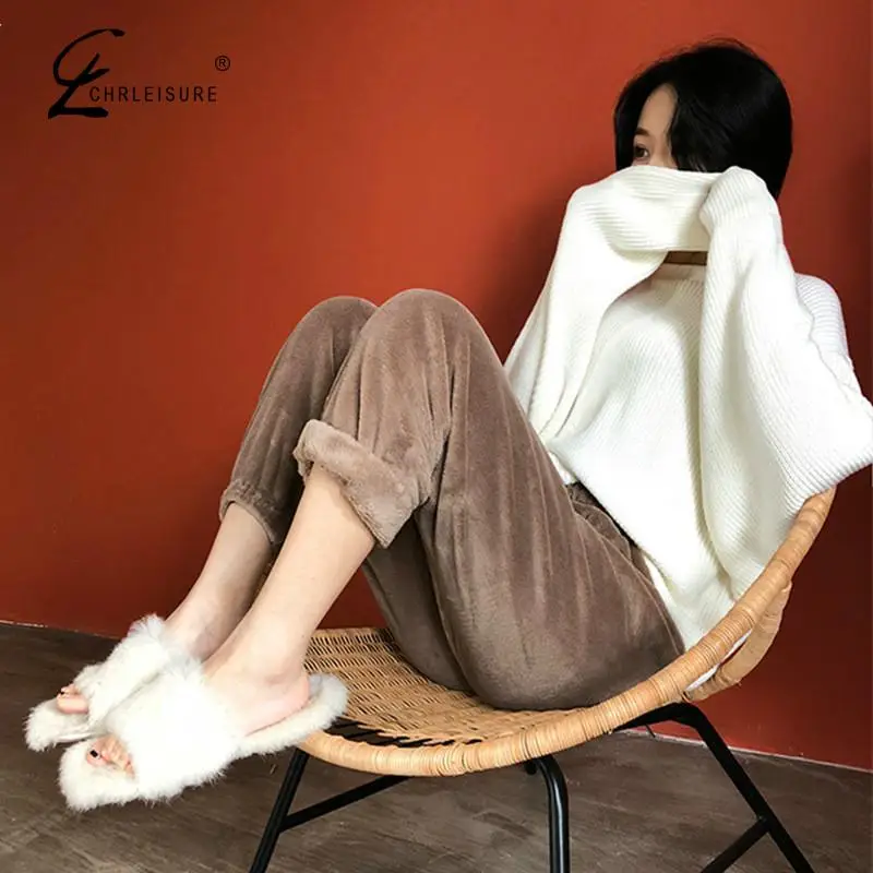 Winter Warm Casual Pants Women Gold Velvet Thick Harem Pants Feminina Home Clothing Solid Color Letters Embroidery Women
Winter Warm Casual Pants Women Gold Velvet Thick Harem Pants Feminina Home Clothing Solid Color Letters Embroidery Women