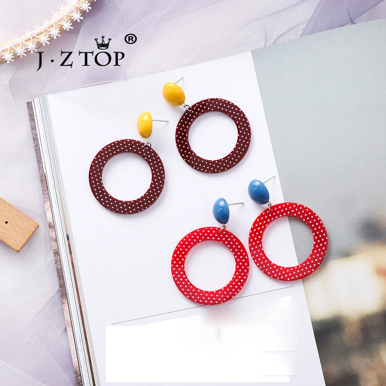 Women Simple Round Drop Earrings Wavelet Point Acrylic Circle Circle Earring Female Personality Exaggerated Sweet Style Jewelry
Women Simple Round Drop Earrings Wavelet Point Acrylic Circle Circle Earring Female Personality Exaggerated Sweet Style Jewelry